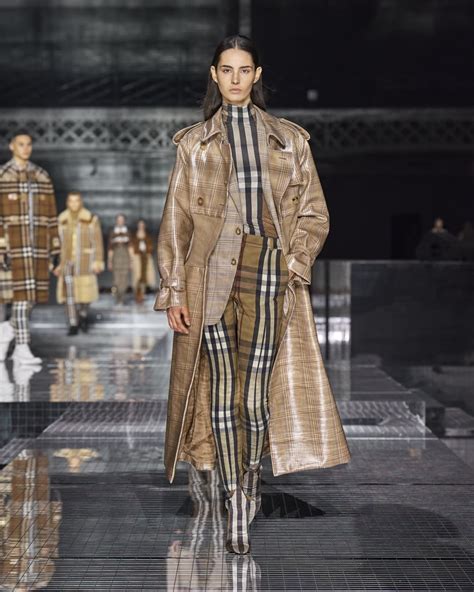 burberry autumn winter 2020|More.